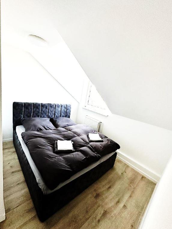 Altbauloft, Frisch Saniert, Mitten In Hameln Apartment *